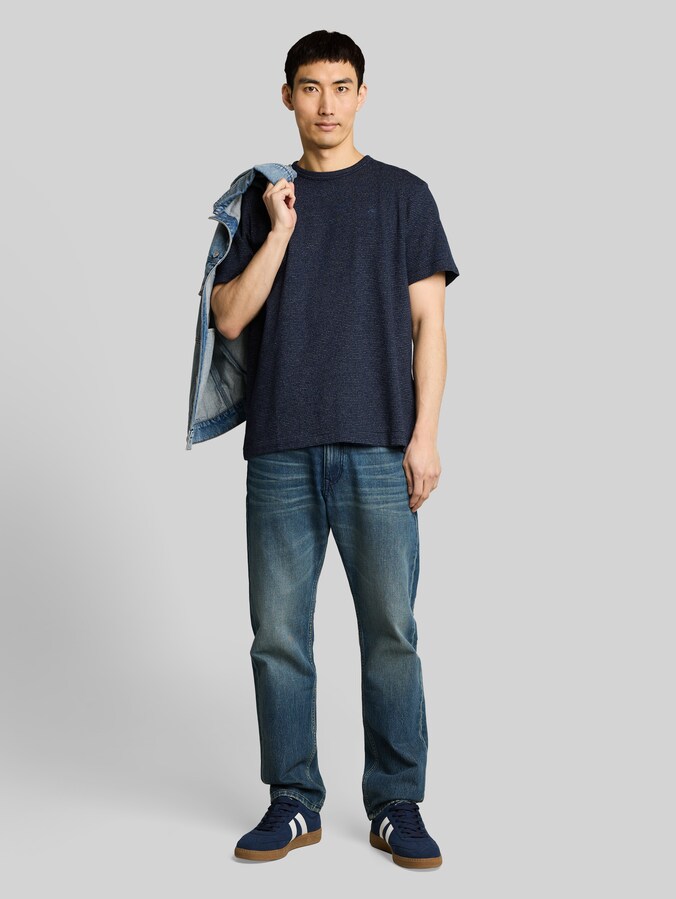 T-Shirt mit feinem Streifenmuster von Men, white navy inject stripe
