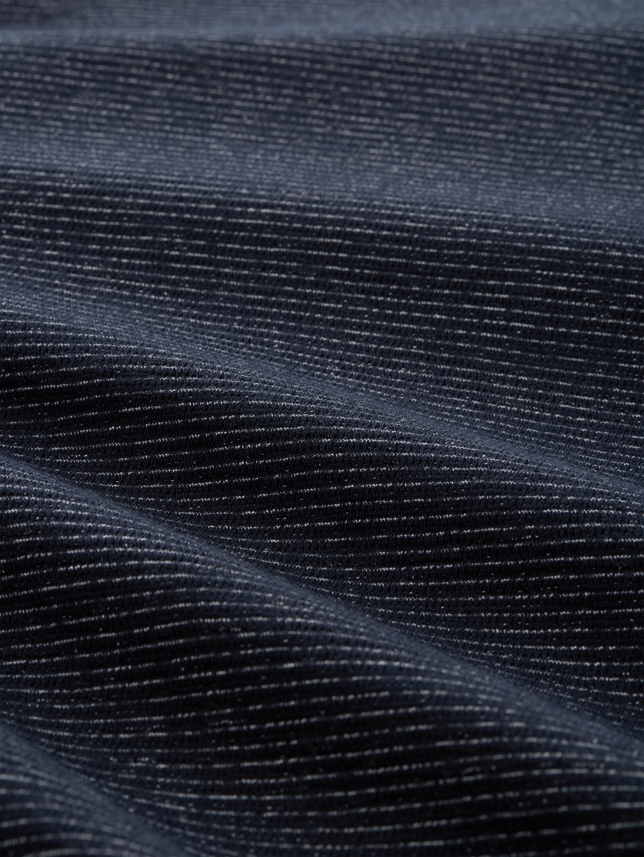 T-shirt met fijne streepjes - white_navy_inject_stripe - 