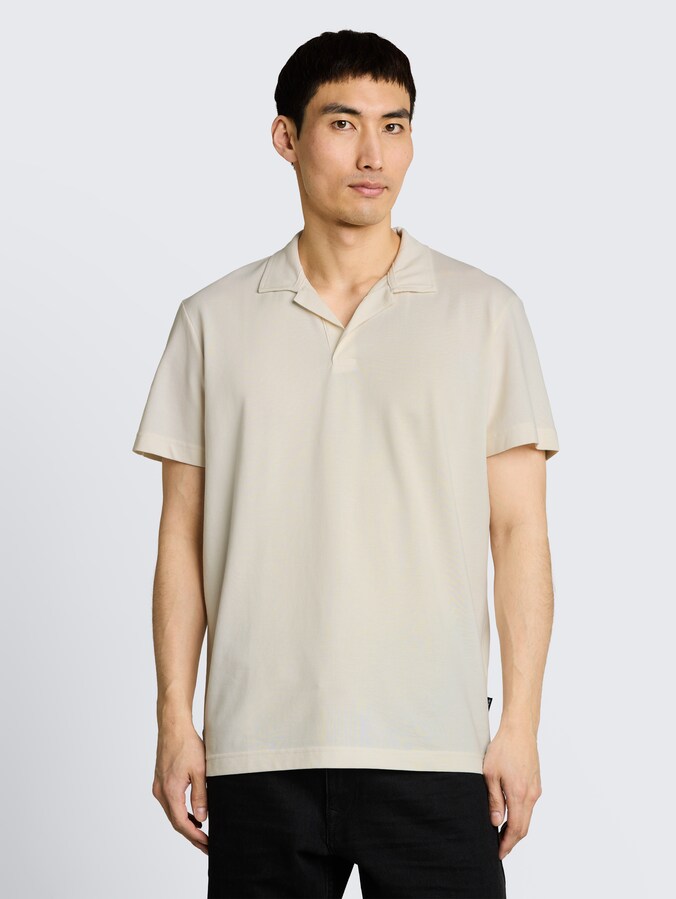 Resort poloshirt van piqué door Men, Gardenia White