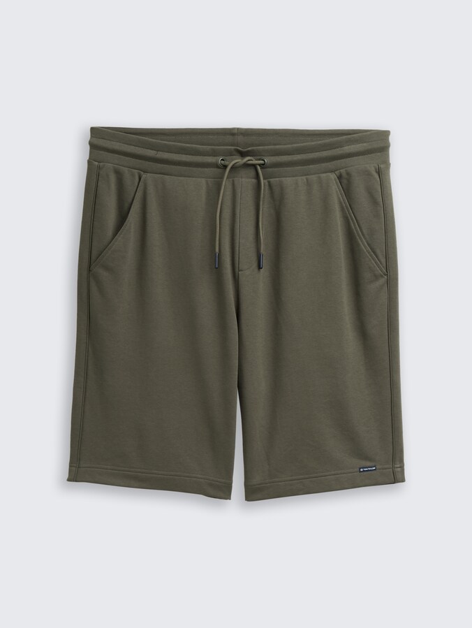Basic Sweat-Shorts von Men, deep leaf green