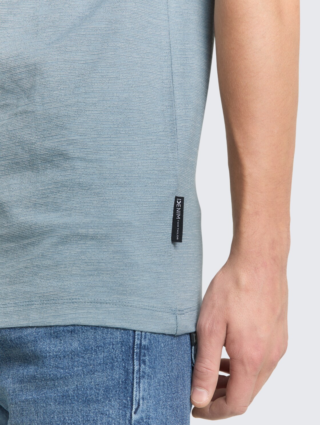 T-Shirt in Melange-Optik - citadel blue melange - Detail-Model-Ansicht