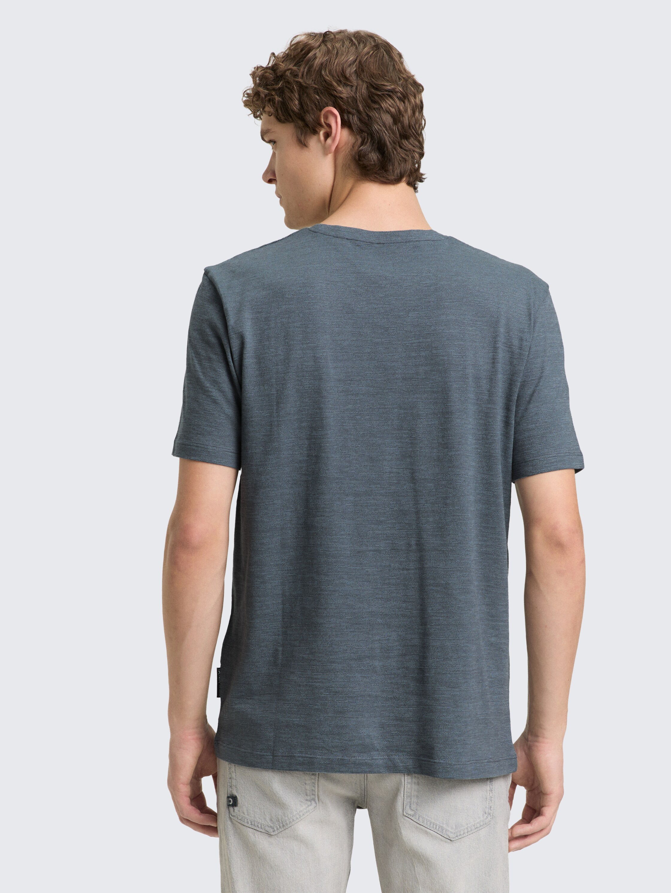 T-shirt in gemêleerde look - urban medium grey melange - Neklijn model-achteraanzicht