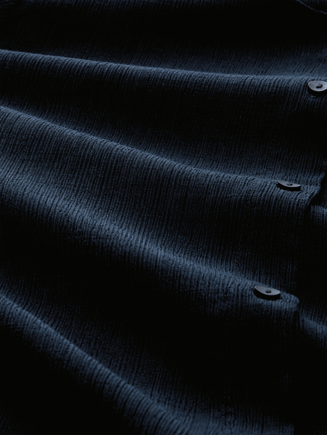 Crinkle Bluse mit Knopfleiste - sky captain blue - Material-Ansicht