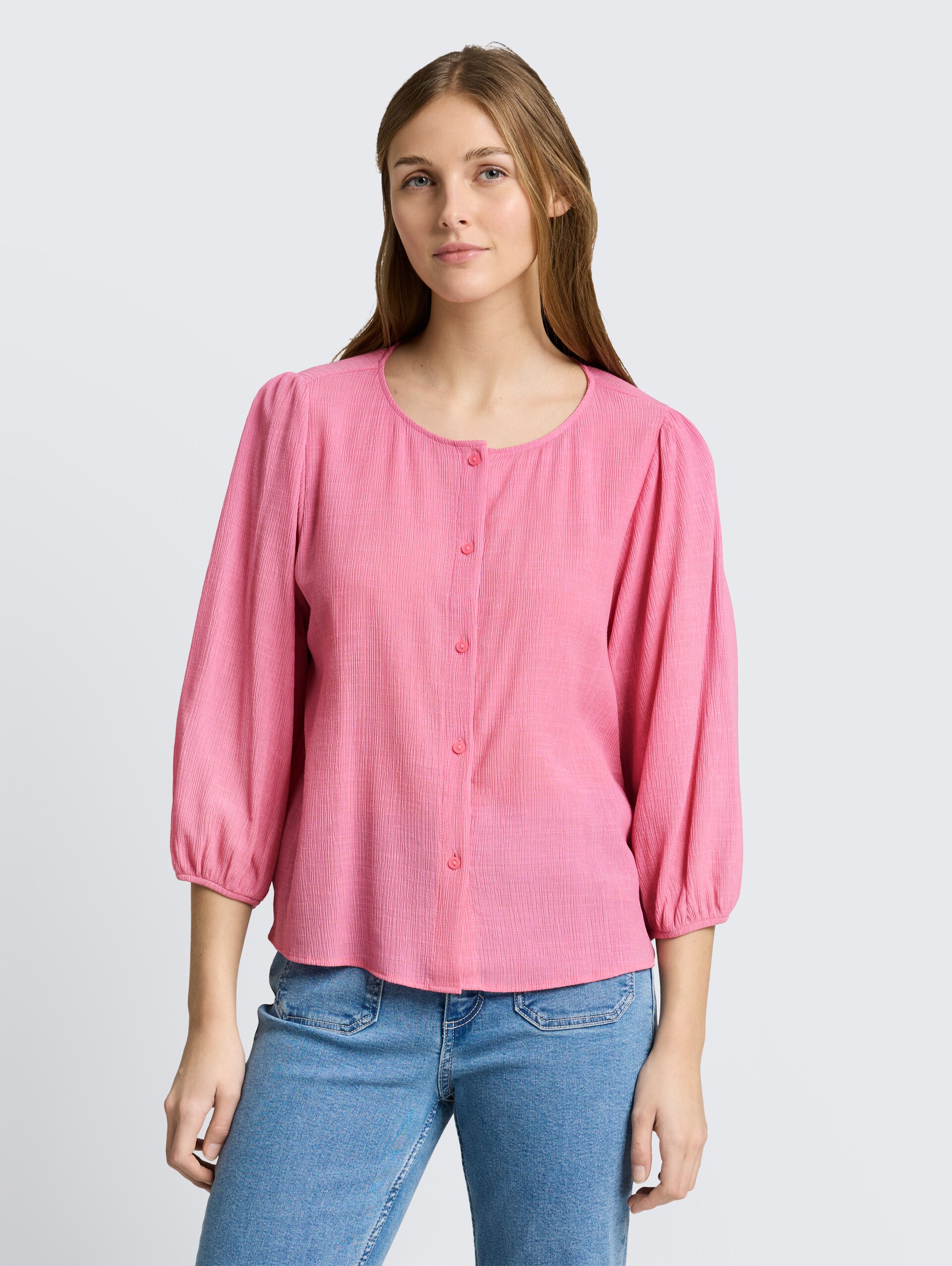Crinkle Bluse mit Knopfleiste - Soft Blush Rose - Ausschnitt Model-Vorderansicht