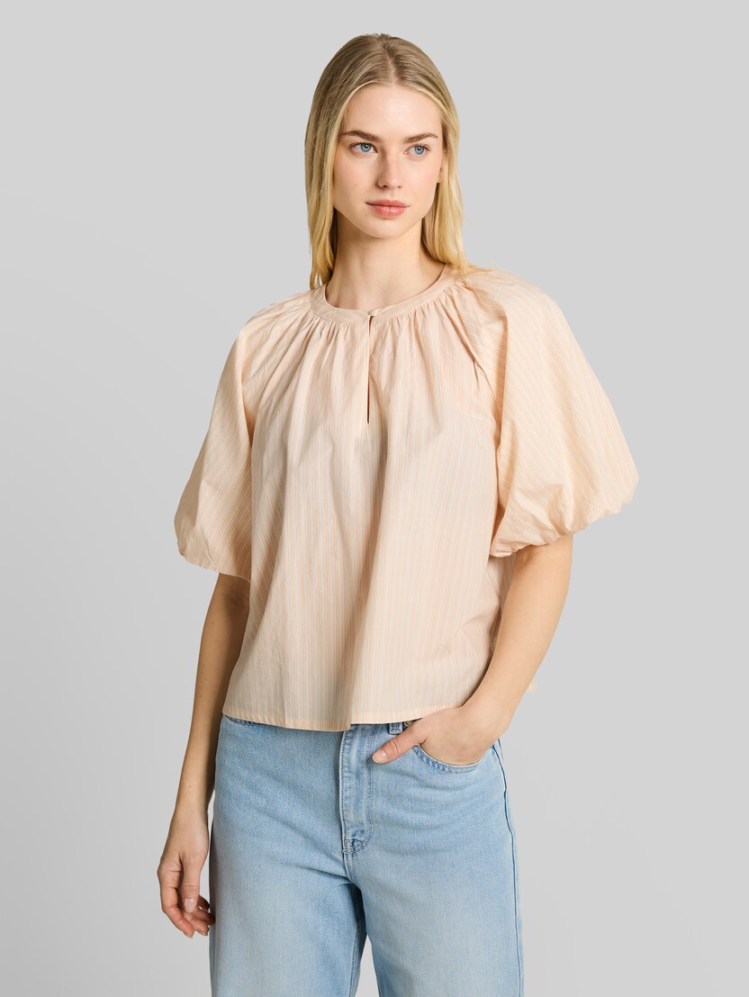 Bluse mit Streifenmuster von Denim Female, white apricot irregular stripe