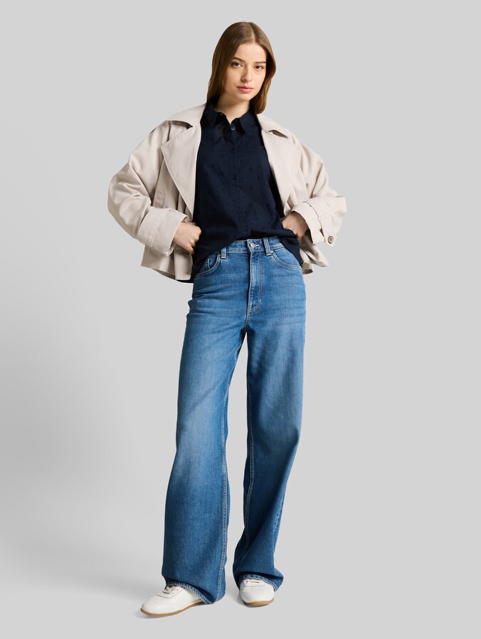 Bluse mit Stickerei von Denim Female, sky captain blue