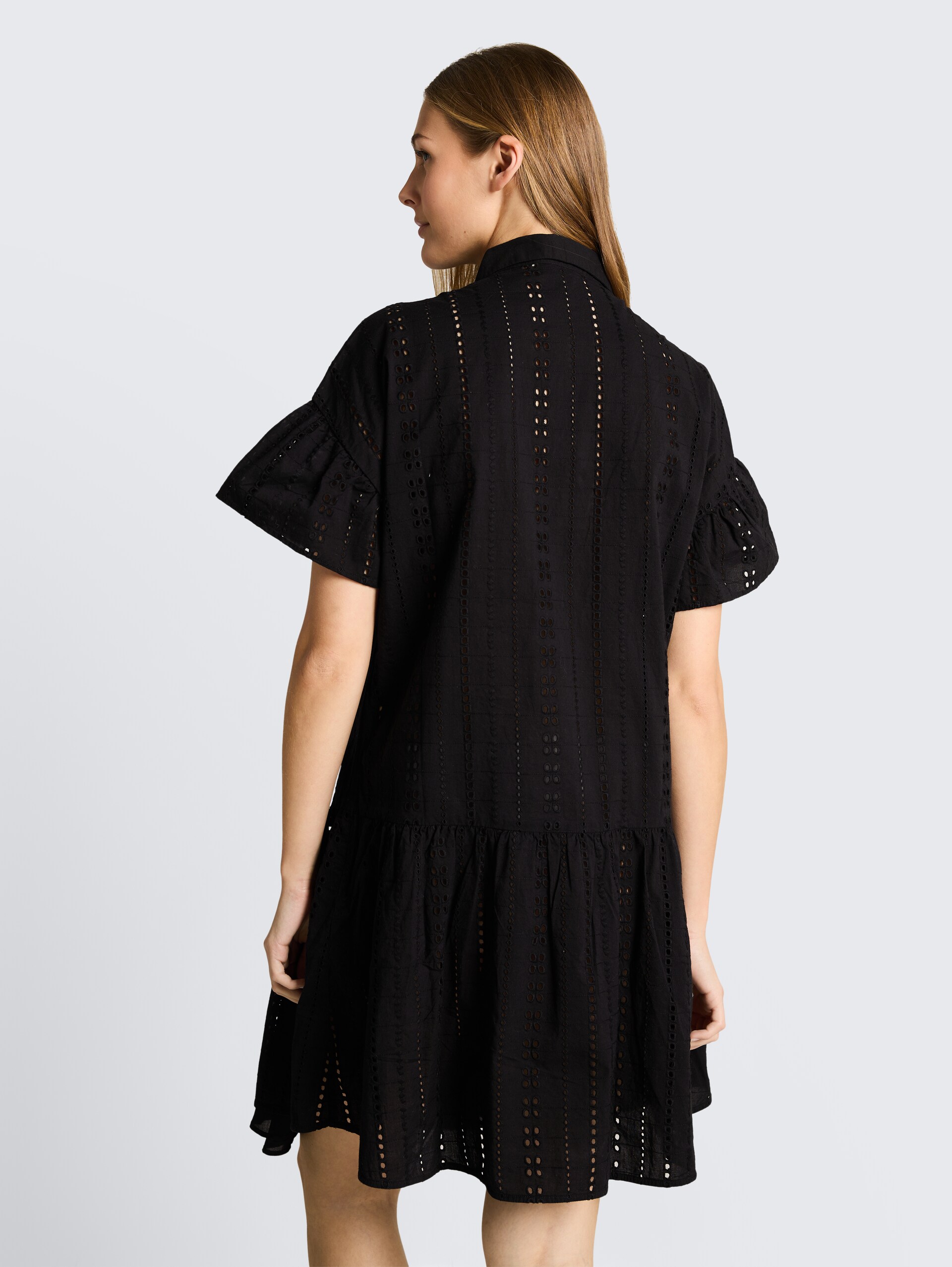 Mini-Kleid mit Lockstickerei - deep black - Model-Rückansicht