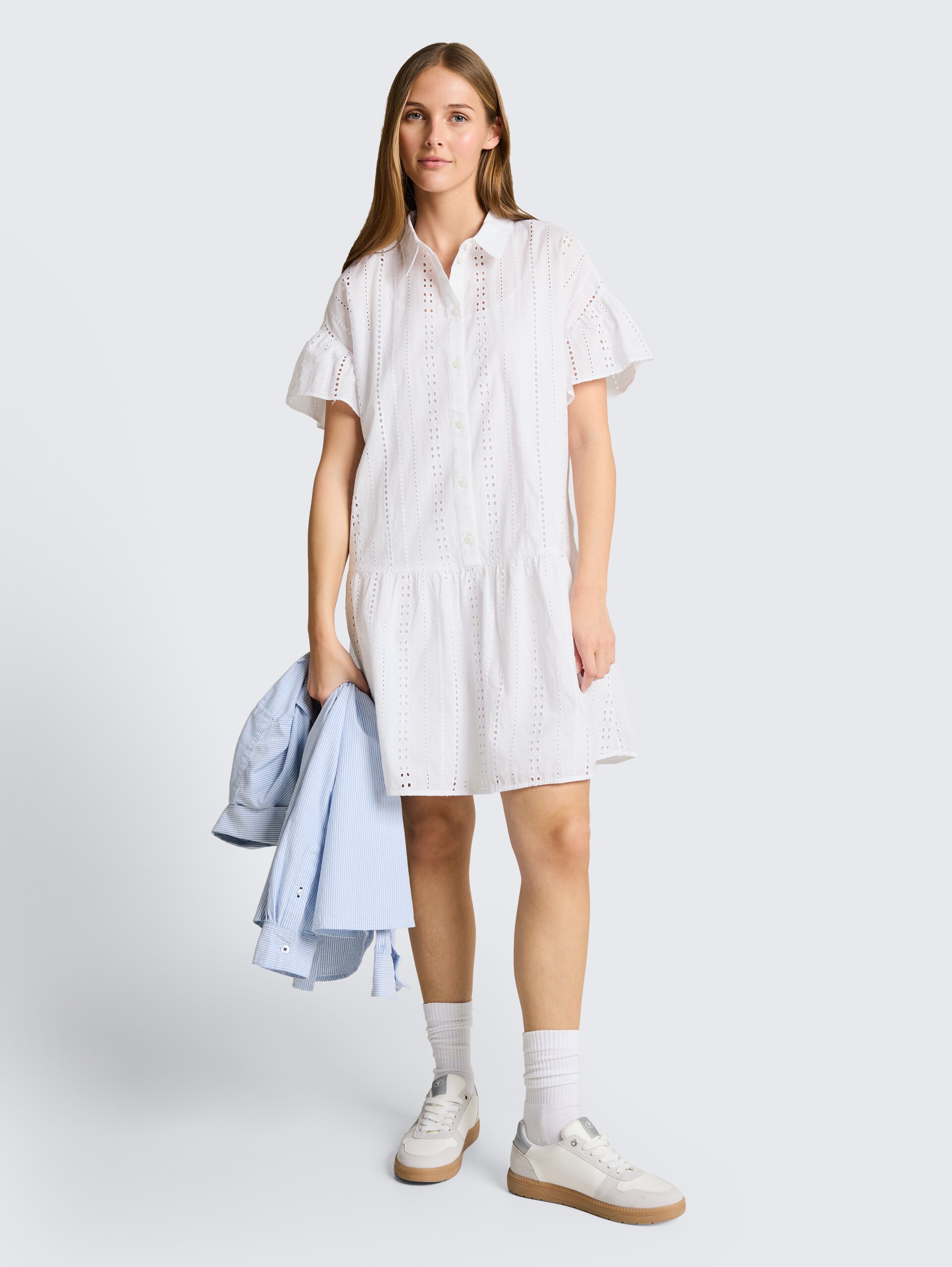 Mini-Kleid mit Lockstickerei - White - seitliche Model-Ansicht