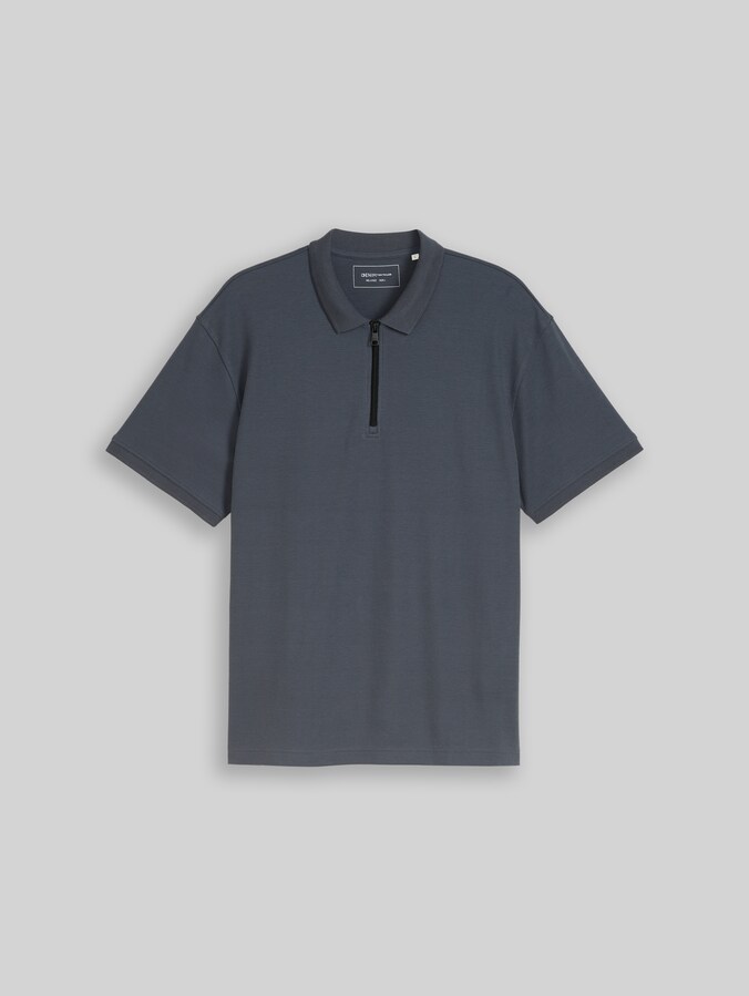 Relaxed Fit Poloshirt mit Reißverschluss von Denim Male, urban medium grey