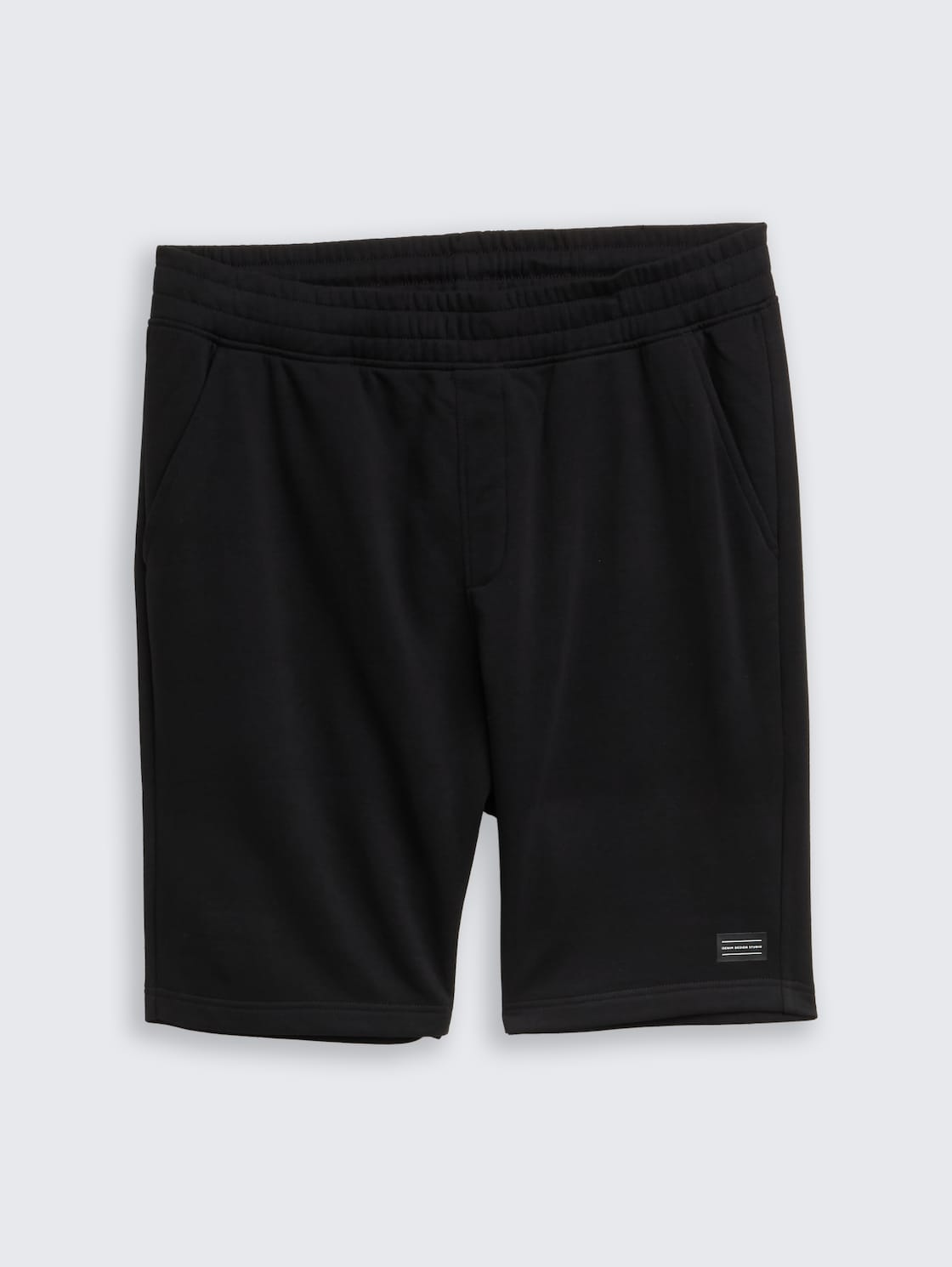 Relaxed Sweat-Shorts - Black - Vorder-Produkt-Ansicht