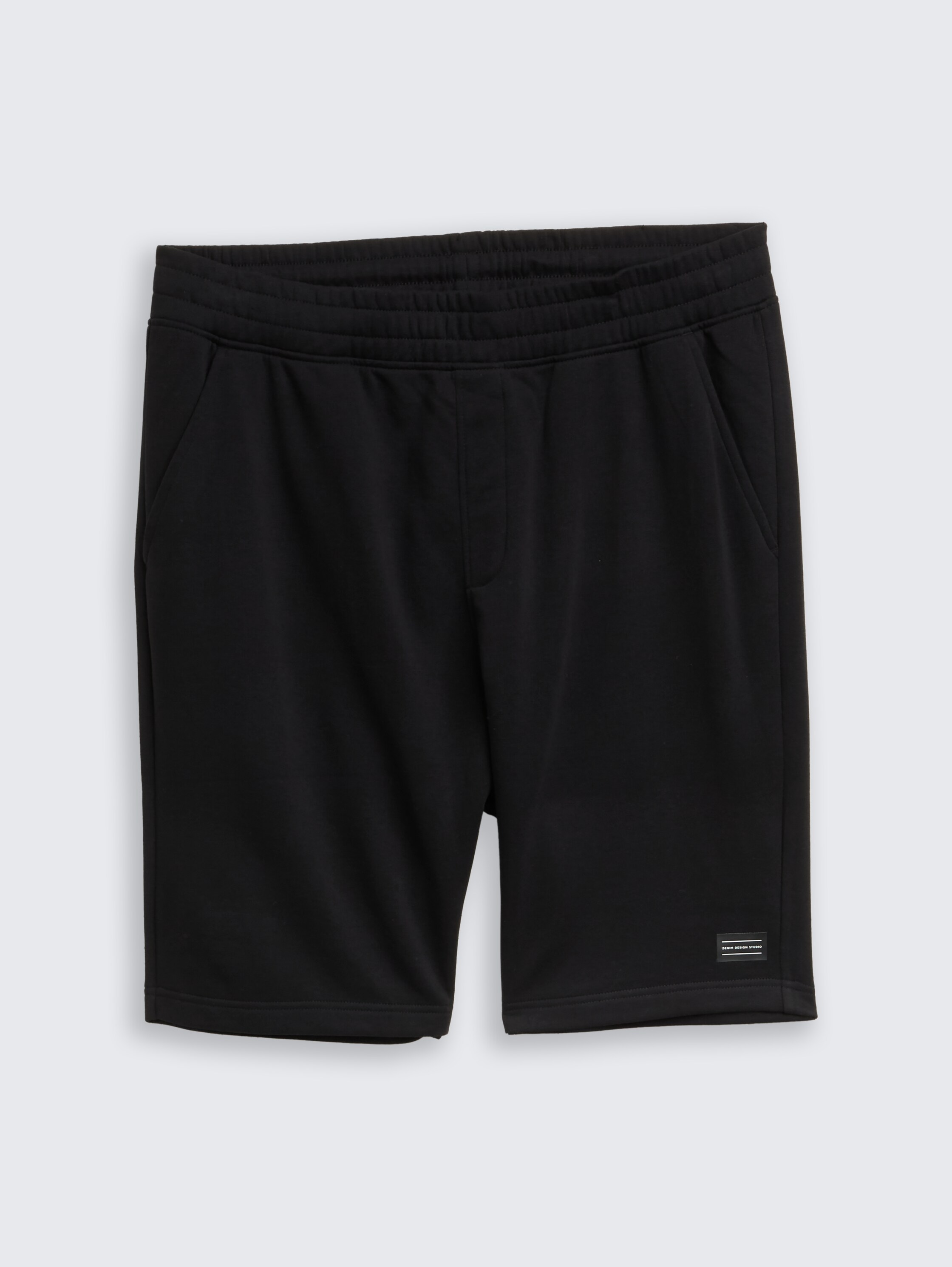Relaxed sweat shorts - Black - Front product view