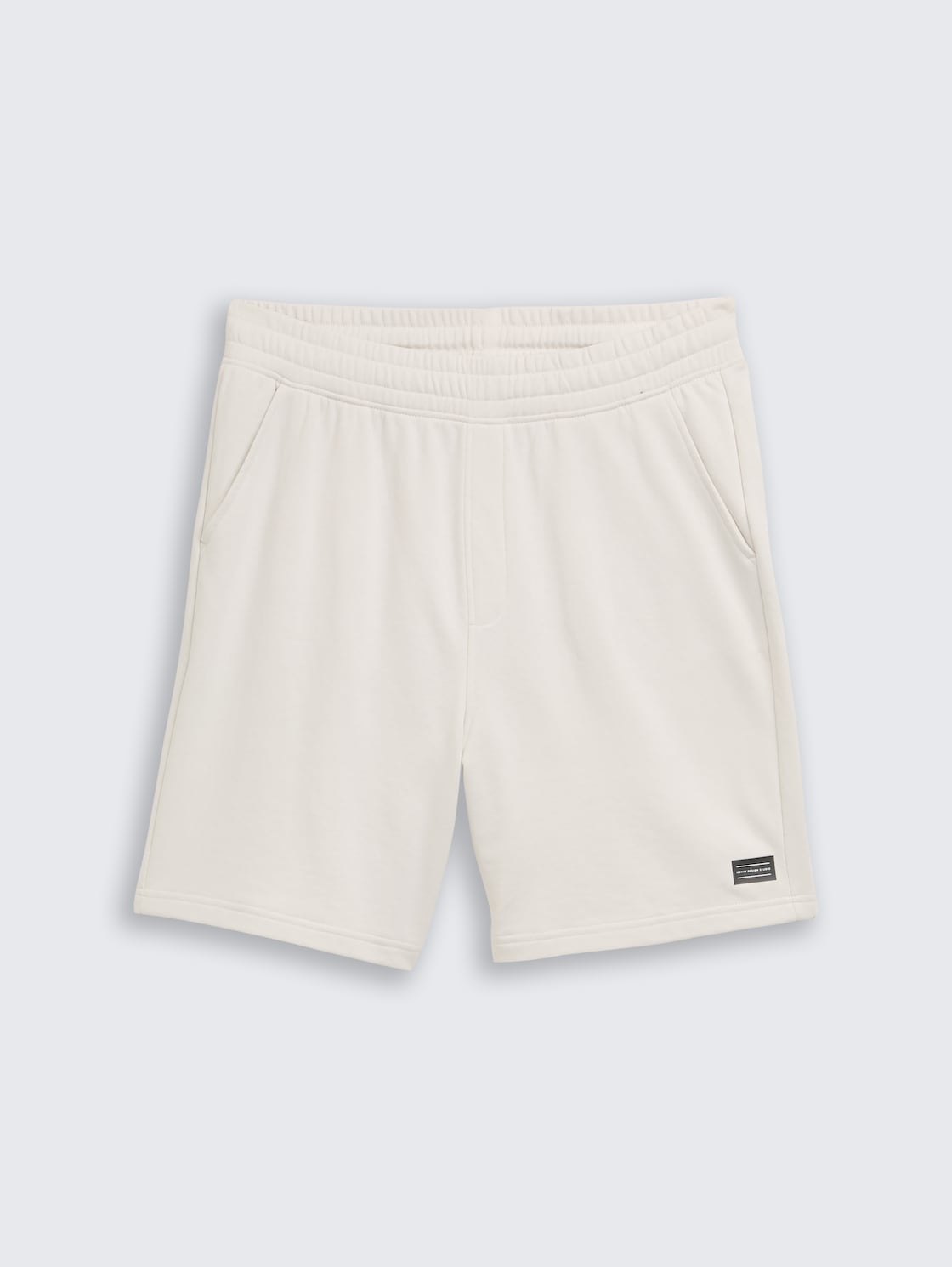 Relaxed Sweat-Shorts - greyish white - Vorder-Produkt-Ansicht