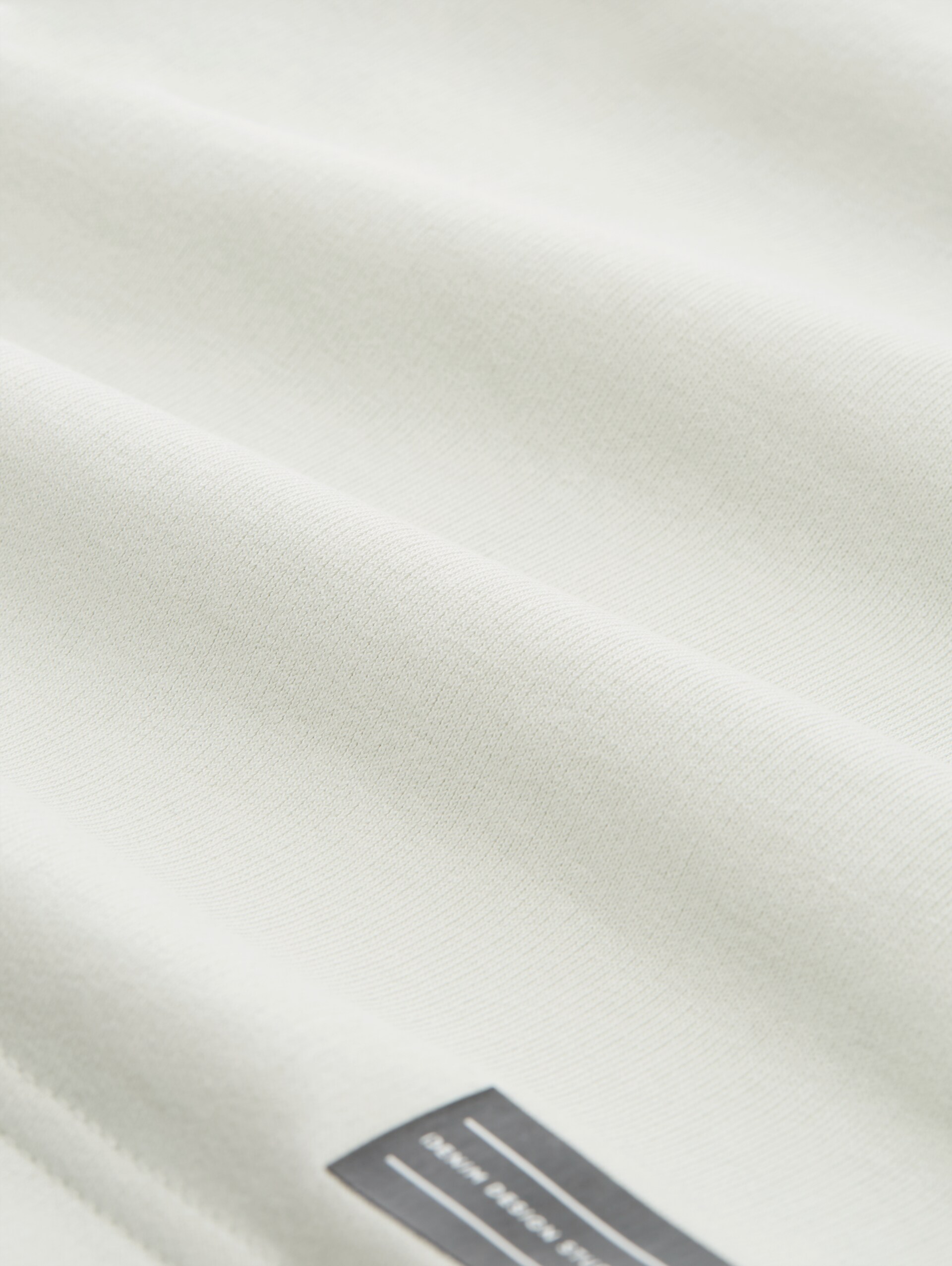 Relaxed Sweat-Shorts - frozen light mint - Material-Ansicht