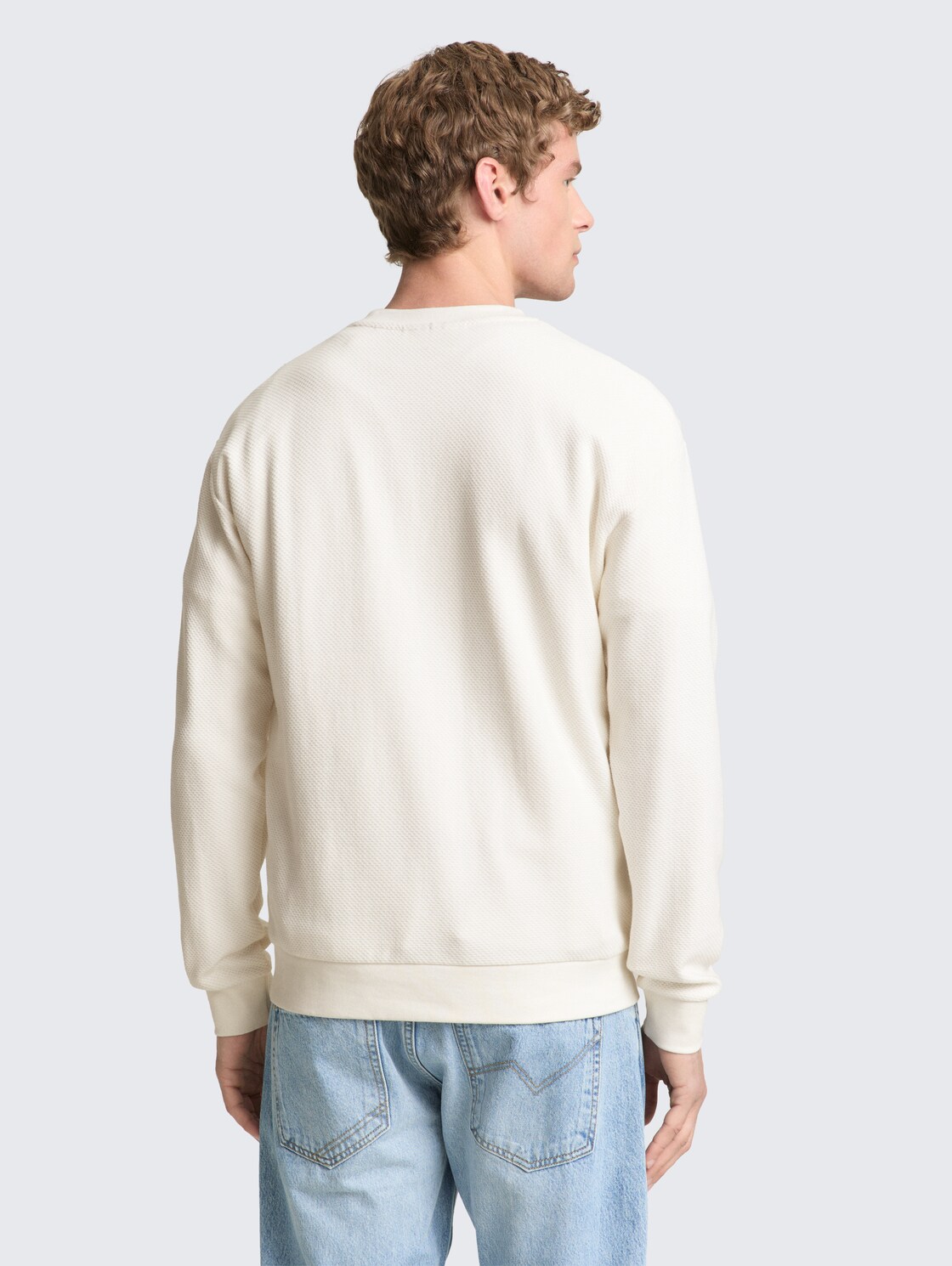 Sweatshirt aus Baumwolle - Wool White - Auschnitt Model-Rückansicht