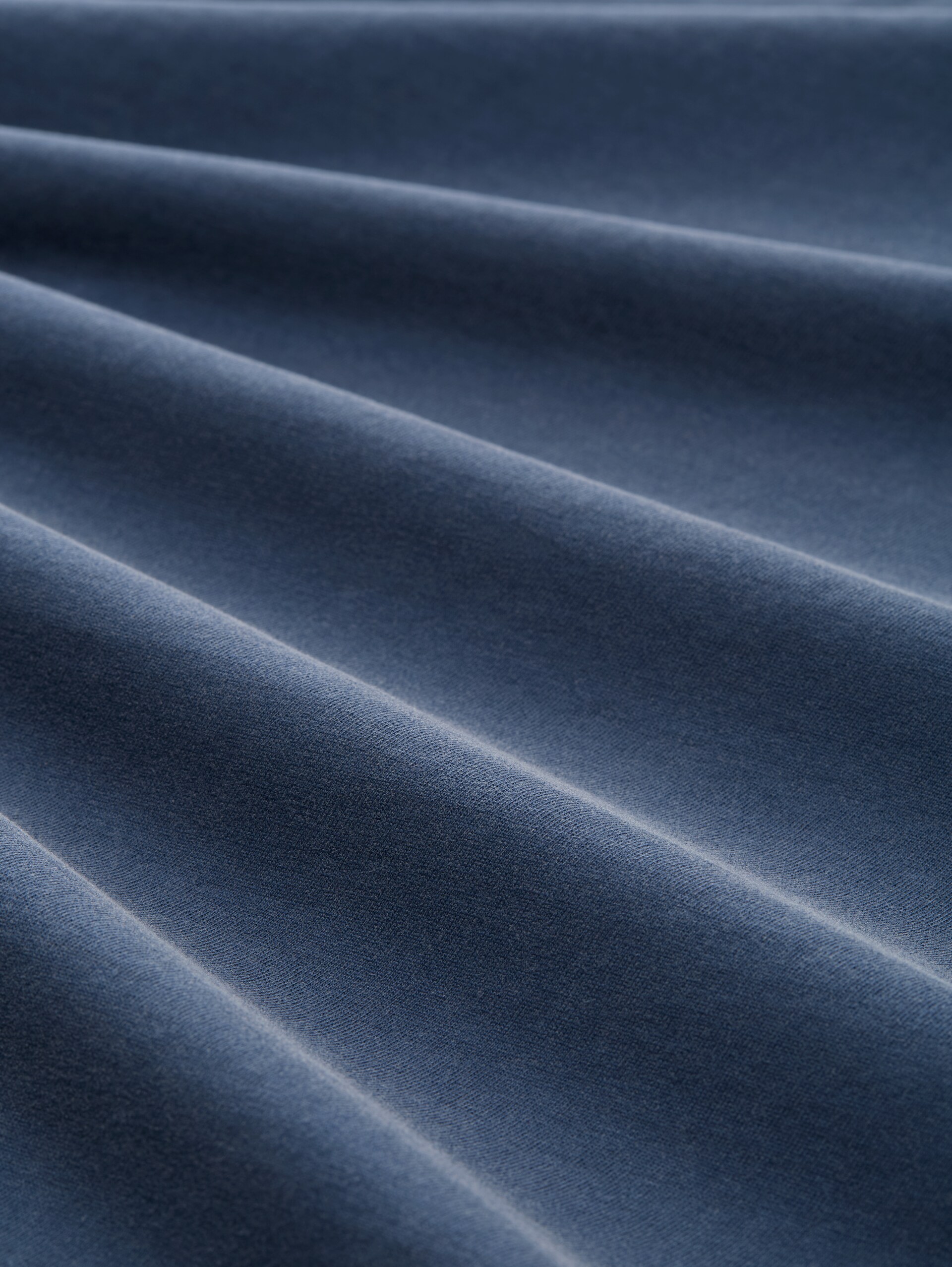 Relaxed Fit T-Shirt aus Baumwolle - nighttime blue - Material-Ansicht