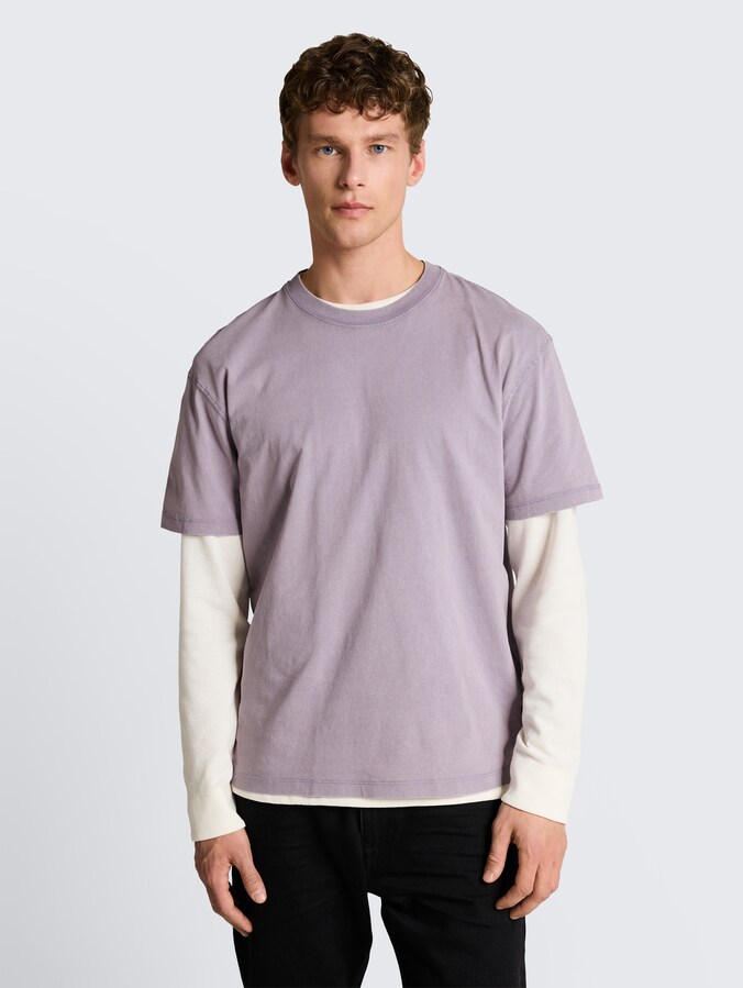 Relaxed Fit T-Shirt aus Baumwolle von Denim Male, soft lilac grey
