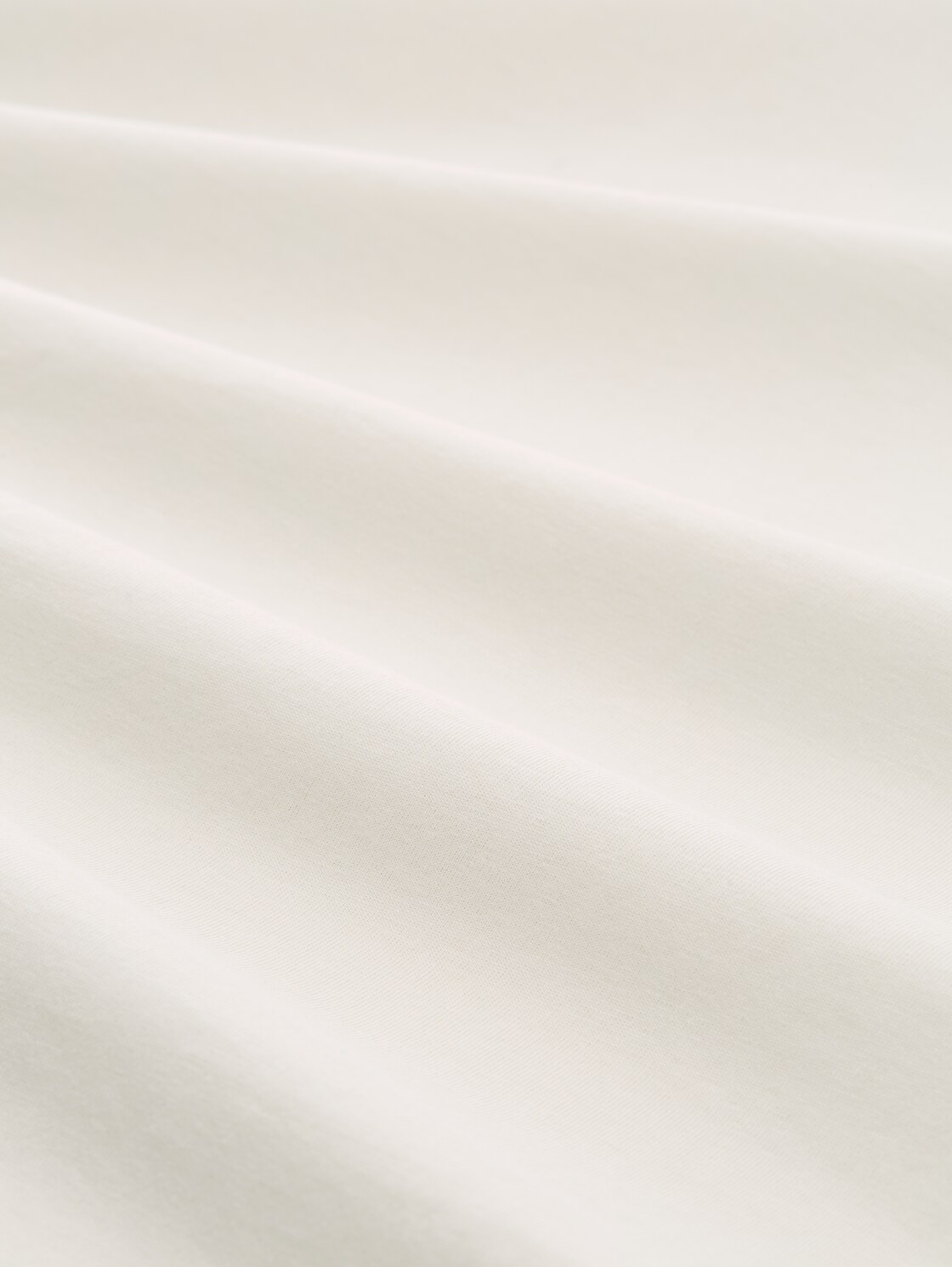 T-Shirt aus Baumwolle - greyish white - Material-Ansicht