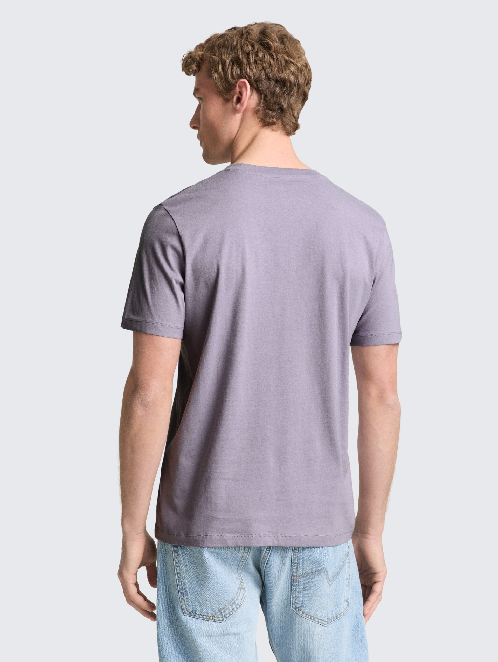 T-Shirt mit Print - soft lilac grey - Auschnitt Model-Rückansicht
