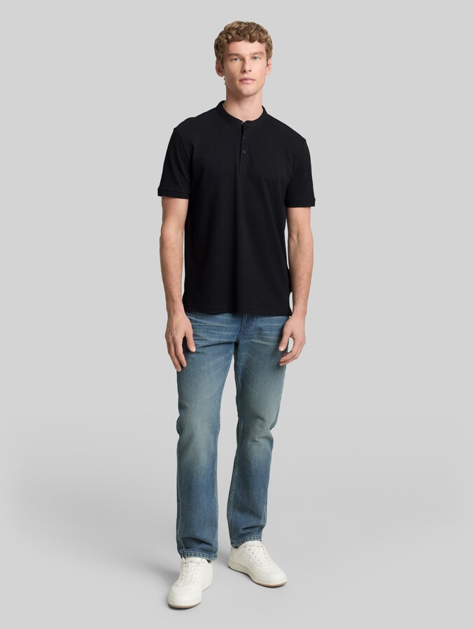 Piqué polo shirt with stand-up collar by Denim Male, Black