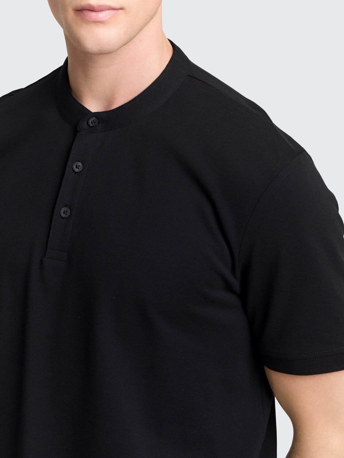 Piqué Poloshirt mit Stehkragen - Black