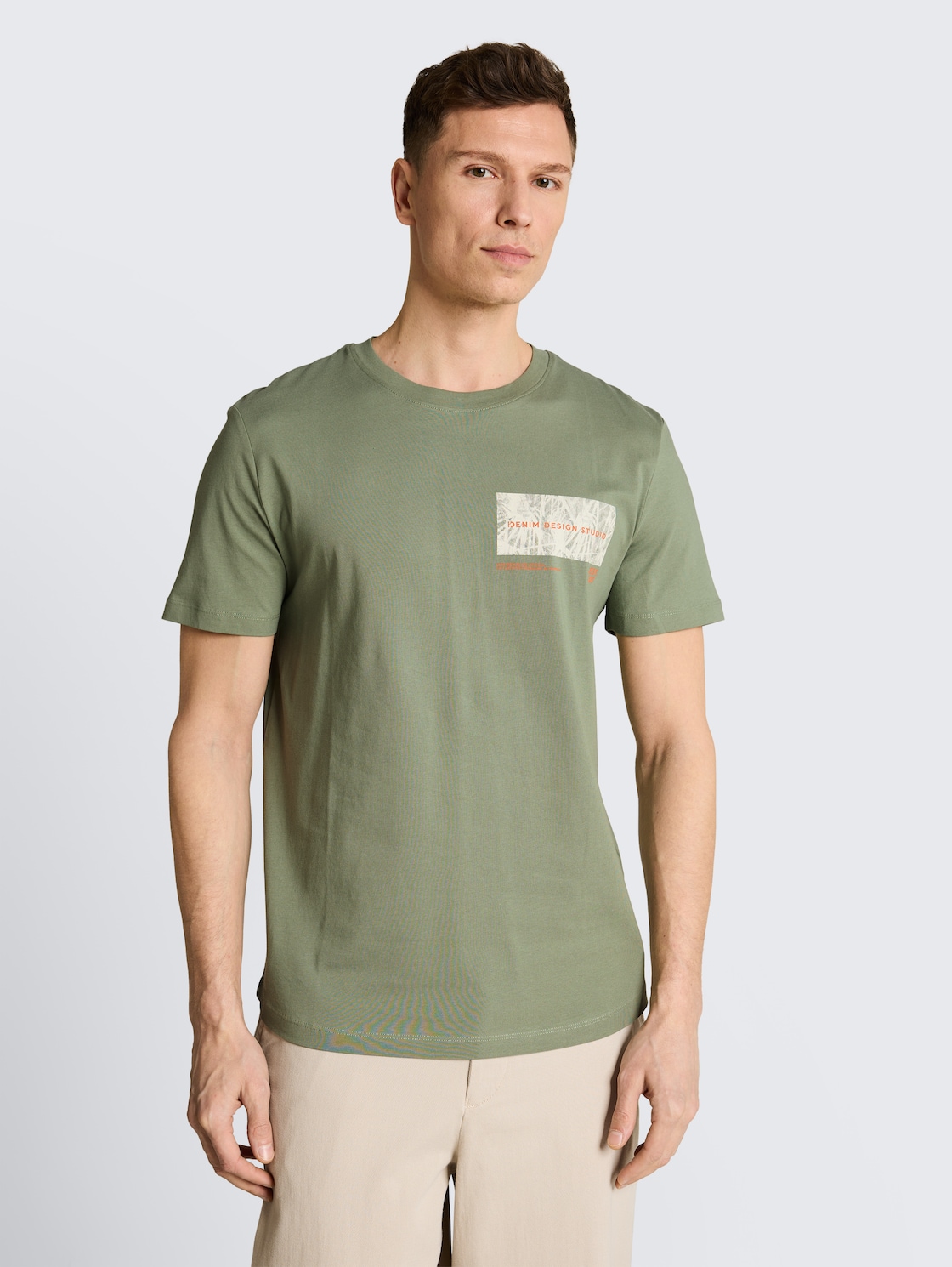 T-Shirt mit Print - Sea Spray - Ausschnitt Model-Vorderansicht