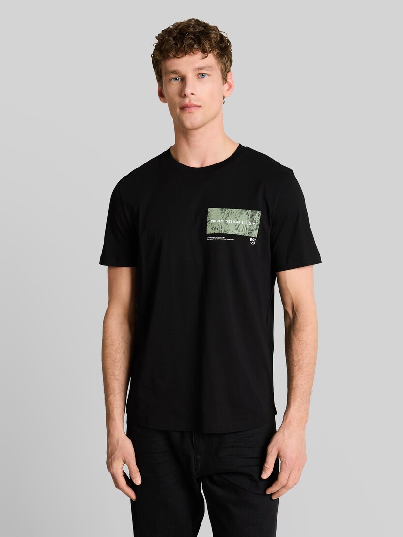 T-Shirt mit Print von Denim Male, Black