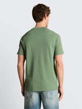 Henley T-Shirt mit Waffelstruktur - Sea Spray - Auschnitt Model-Rückansicht