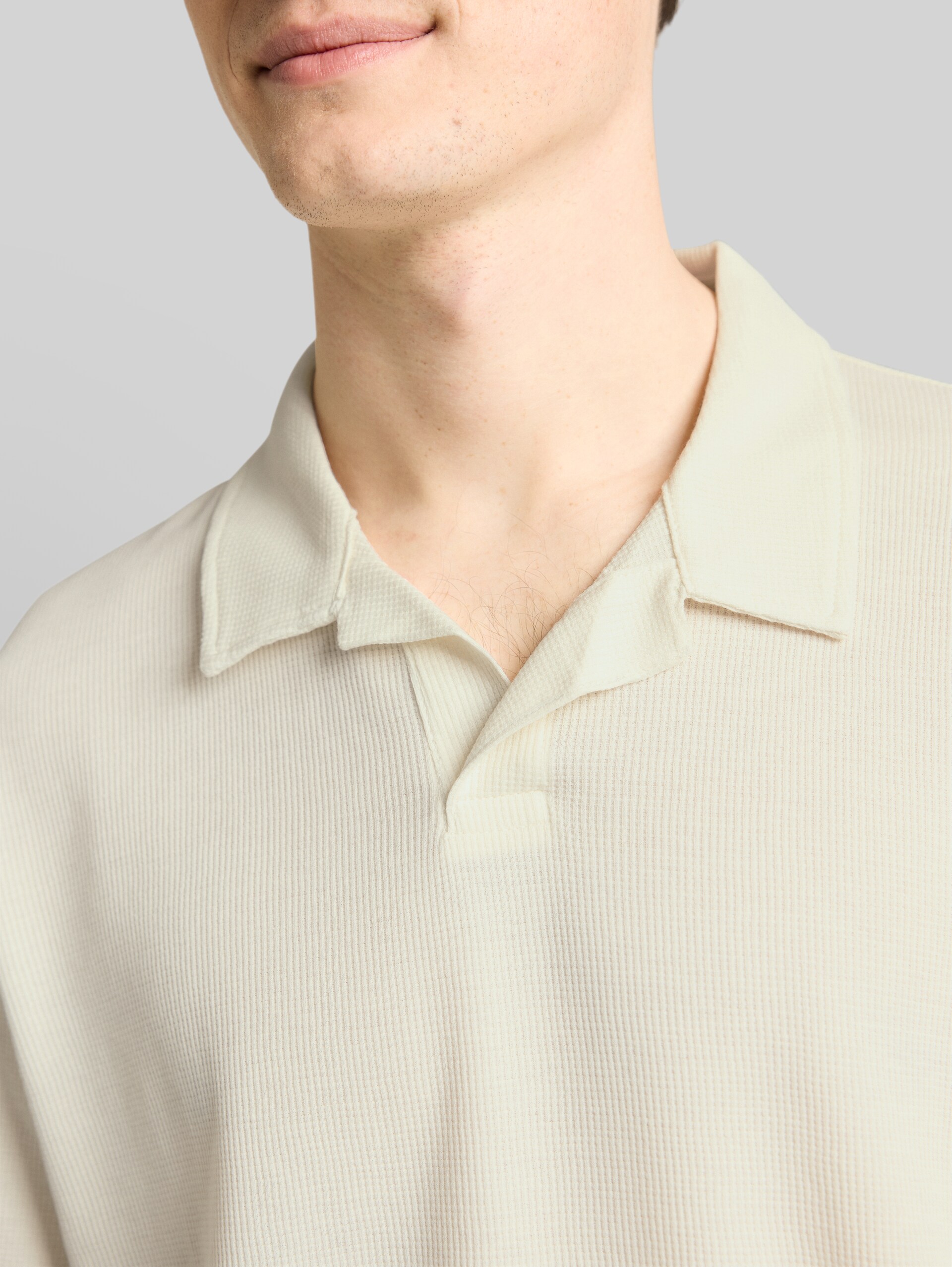 Relaxed Fit Resort Poloshirt mit Waffelstruktur - Wool White