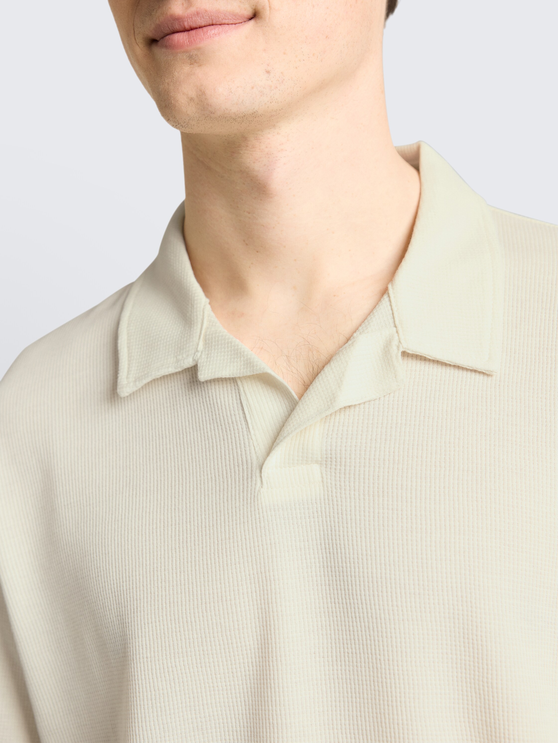 Relaxed-fit resort polo shirt with waffle texture - wool_white - 