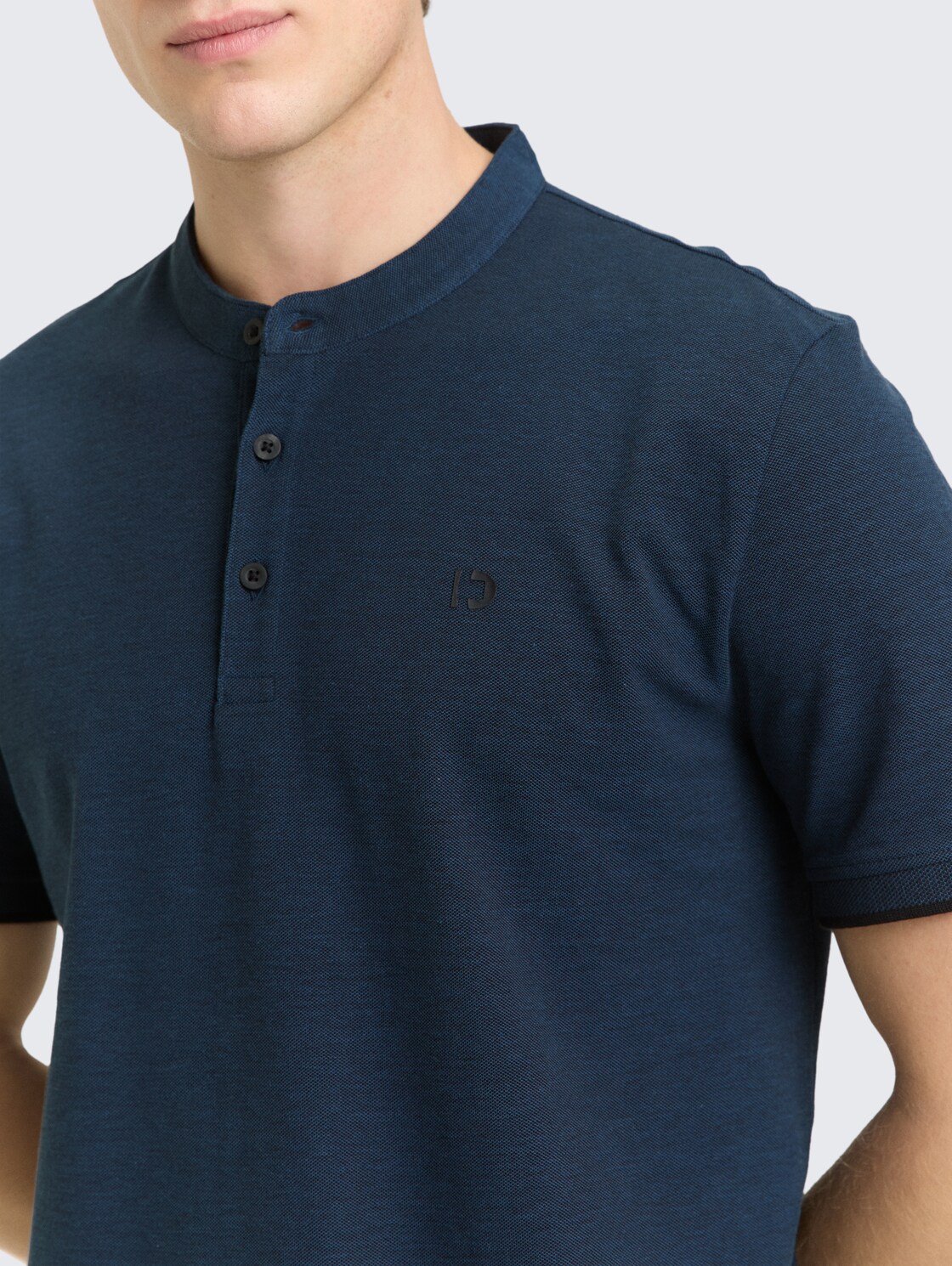Piqué Poloshirt mit Stehkragen - blue black two tone pique