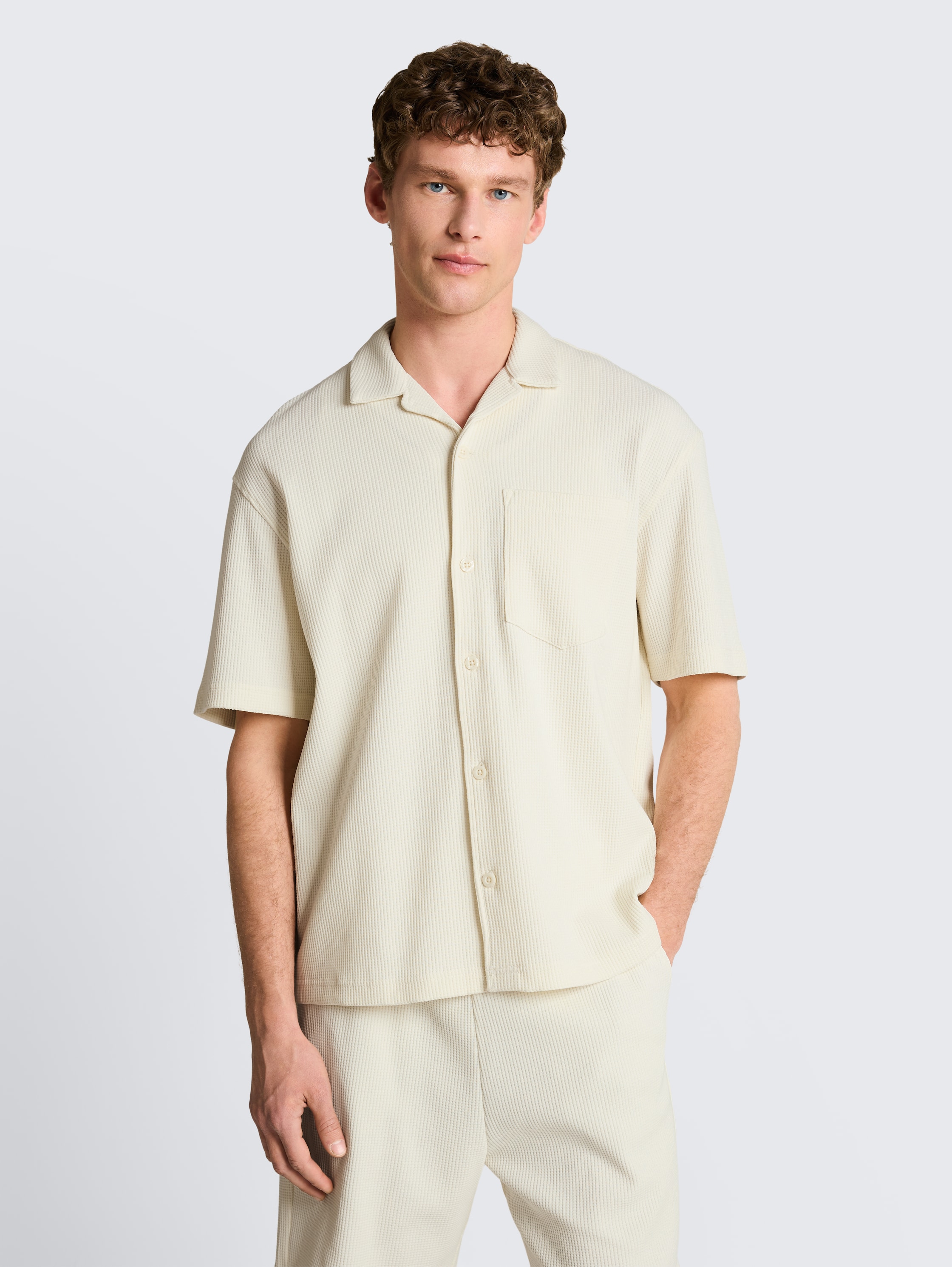 Relaxed fit resorthemd met wafelstructuur - wool_white - 