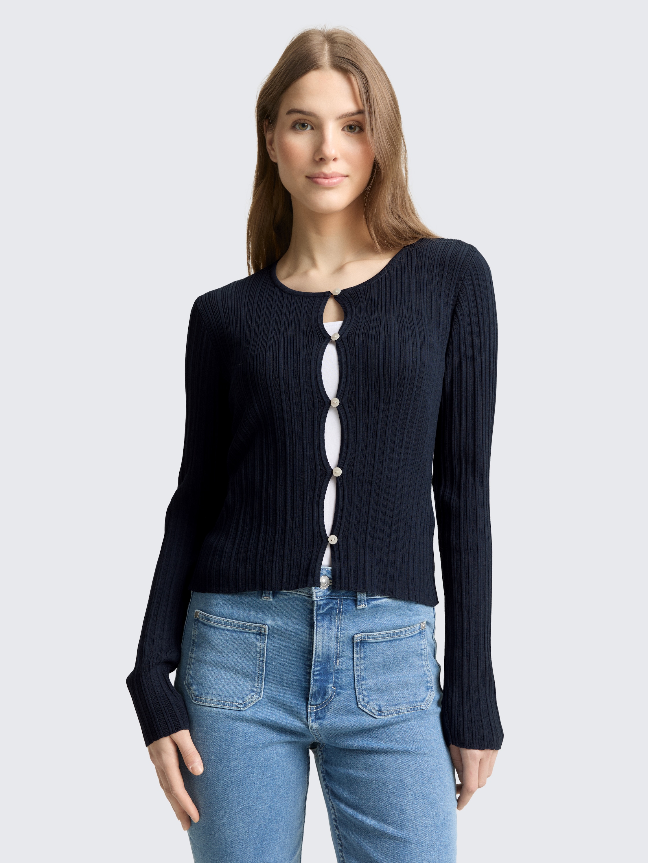 Cardigan avec structure côtelée - sky captain blue - Découpe Vue de face du modèle