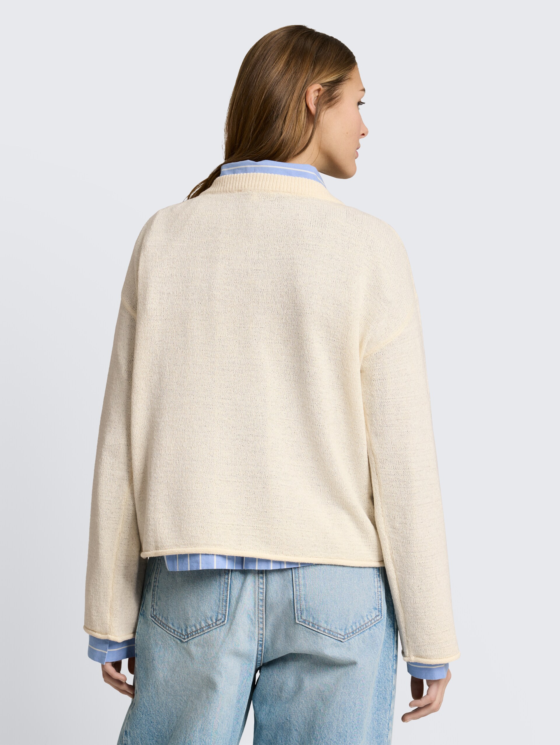 Relaxed Fit Strickpullover mit U-Boot-Ausschnitt - Gardenia White