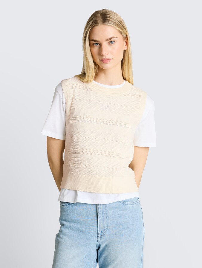 Pullunder met gaatjespatroon door Denim Female, Gardenia White