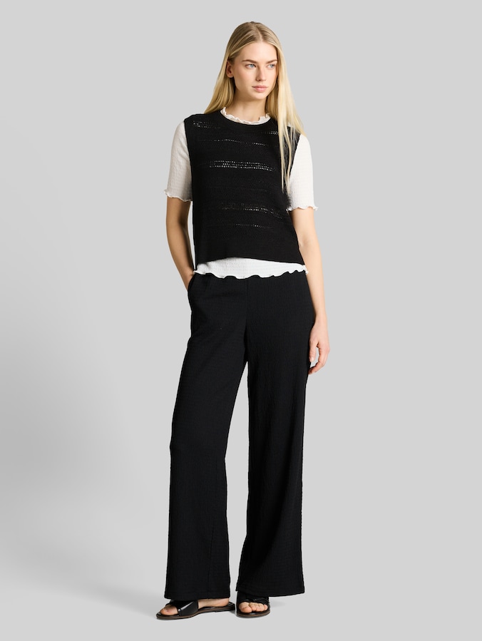 Pullunder met gaatjespatroon door Denim Female, deep black