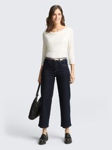 TTNELMA CULOTTE Stretch Jeans mit Gürtel - Clean Rinsed Blue Denim - Model-Vorderansicht