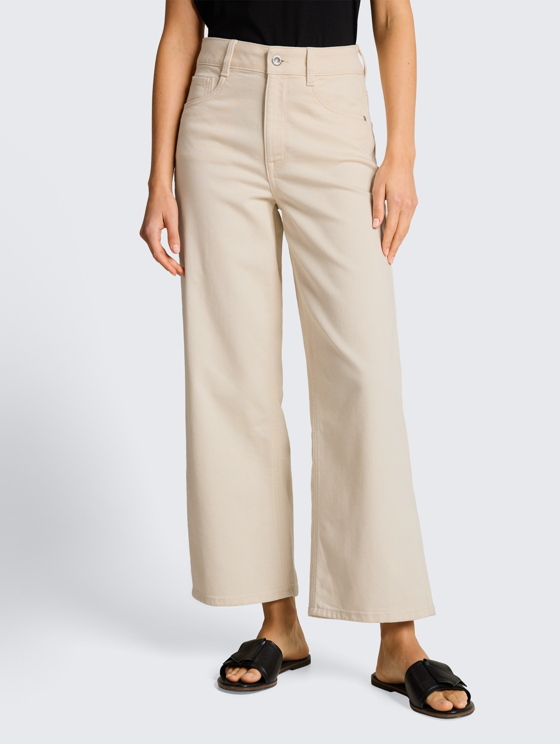 TTNELMA CULOTTE Jeans - raw offwhite denim - Ausschnitt Model-Vorderansicht
