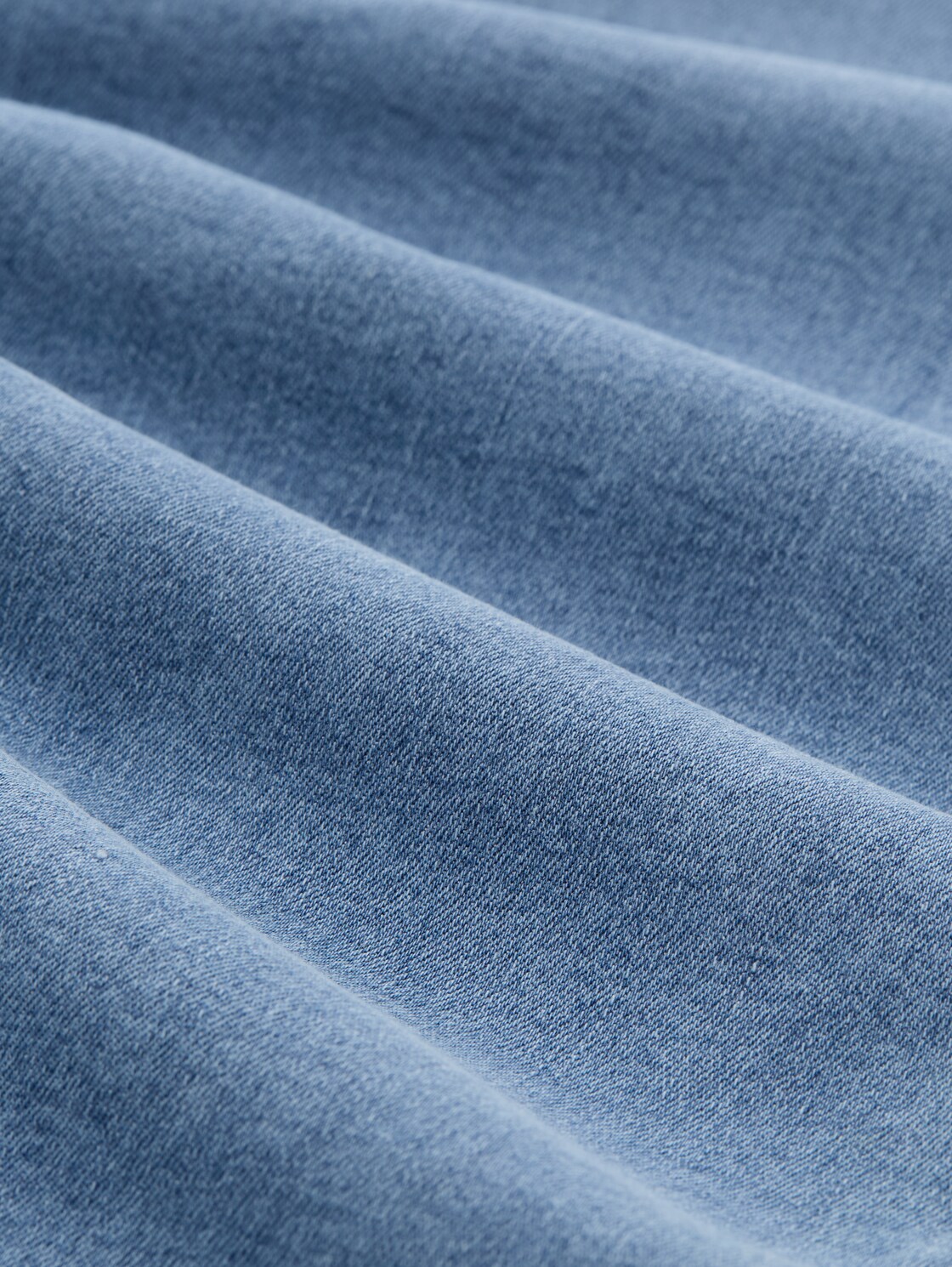 TTLENE SLIM Capri Jeans mit hohem Stretch - Clean Light Stone Blue Denim - Material-Ansicht