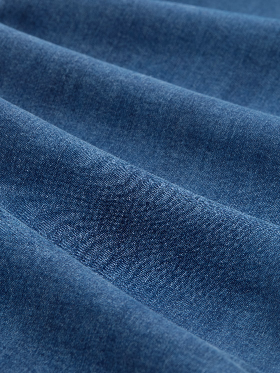 TTLENE SLIM Capri Jeans mit hohem Stretch - Clean Mid Stone Blue Denim - Material-Ansicht