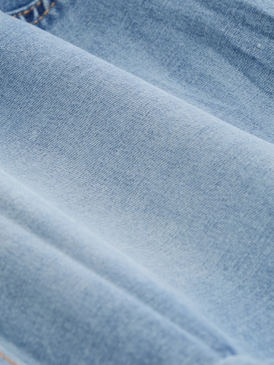 TTLENE SLIM Bermuda Jeans Shorts mit hohem Stretch - Used Light Stone Blue Denim - Material-Ansicht