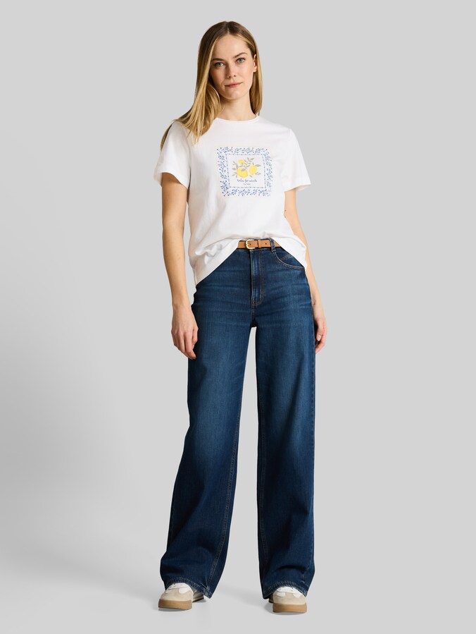 T-Shirt mit Print von Women, off white