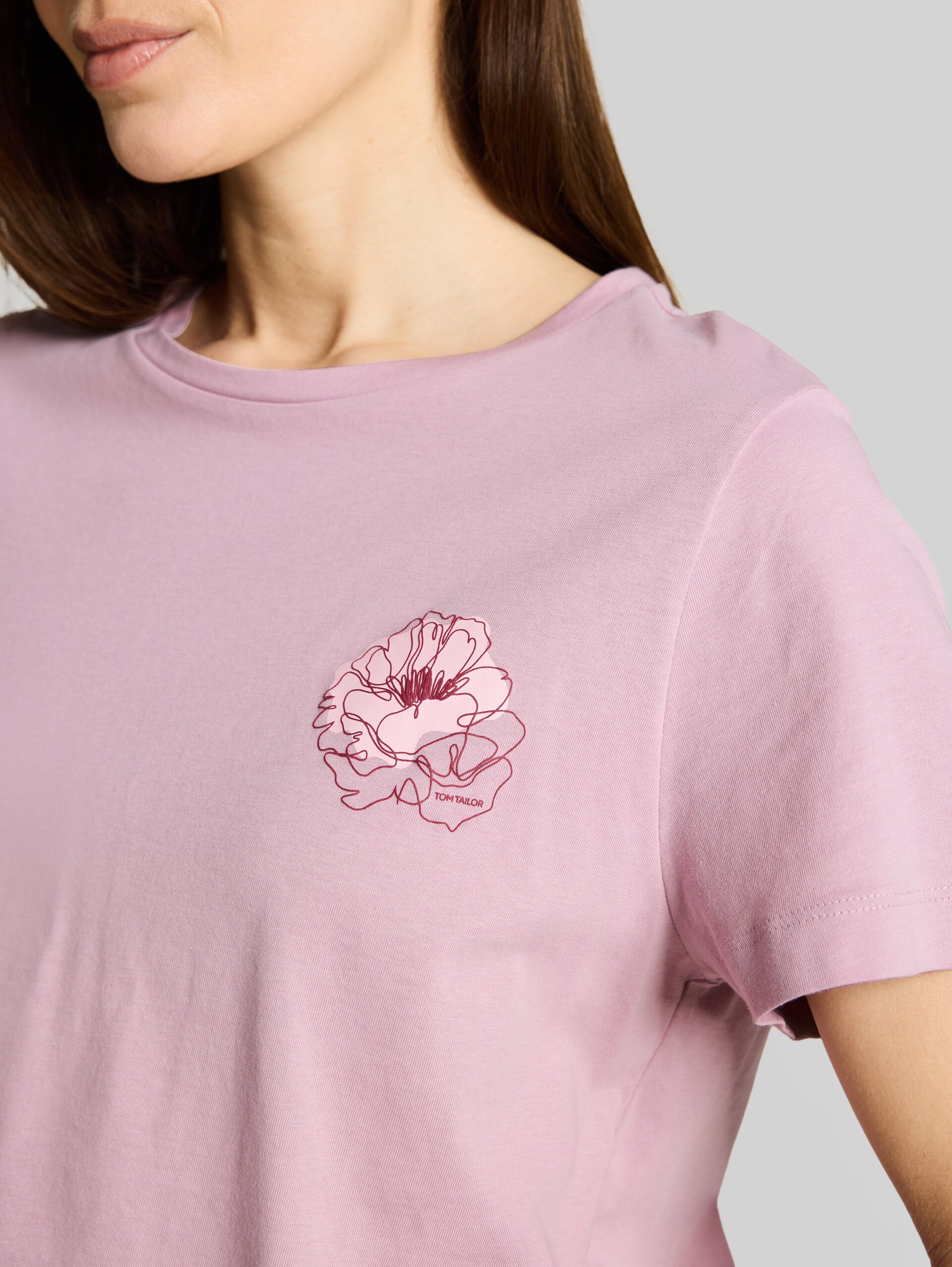 T-shirt with print - light elderberry - Detail model view