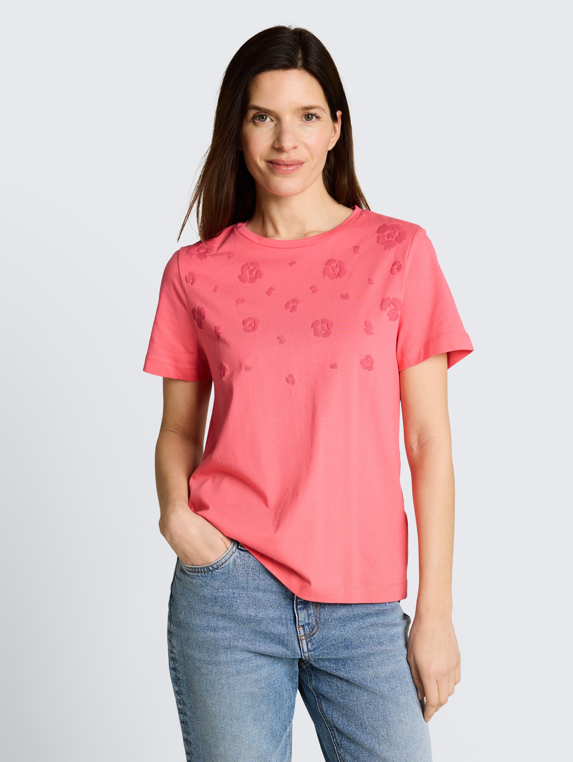 T-Shirt mit Print - soft coral pink - Ausschnitt Model-Vorderansicht