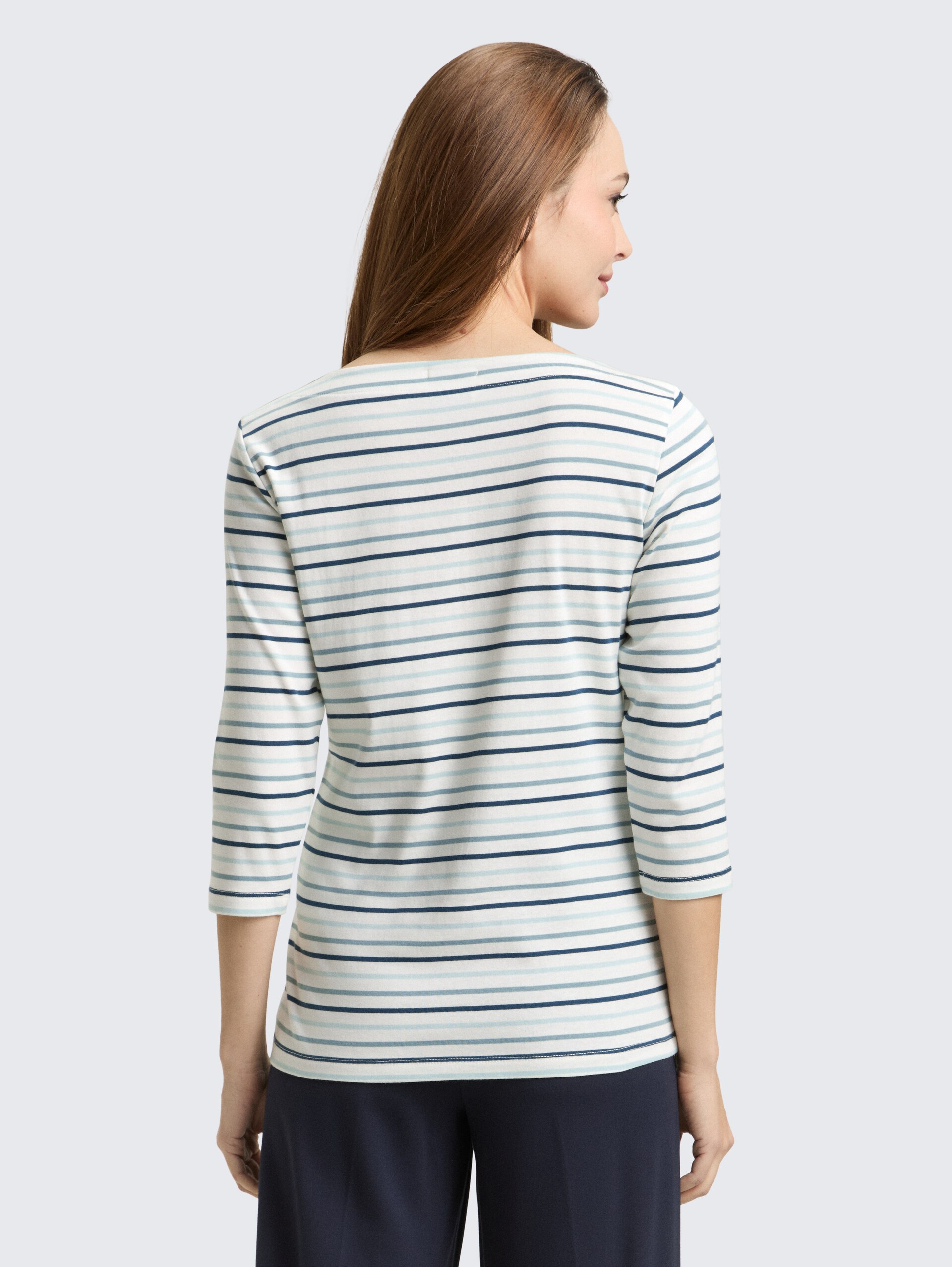 Langarmshirt mit Streifenmuster - blue haze multicolor stripe - Auschnitt Model-Rückansicht