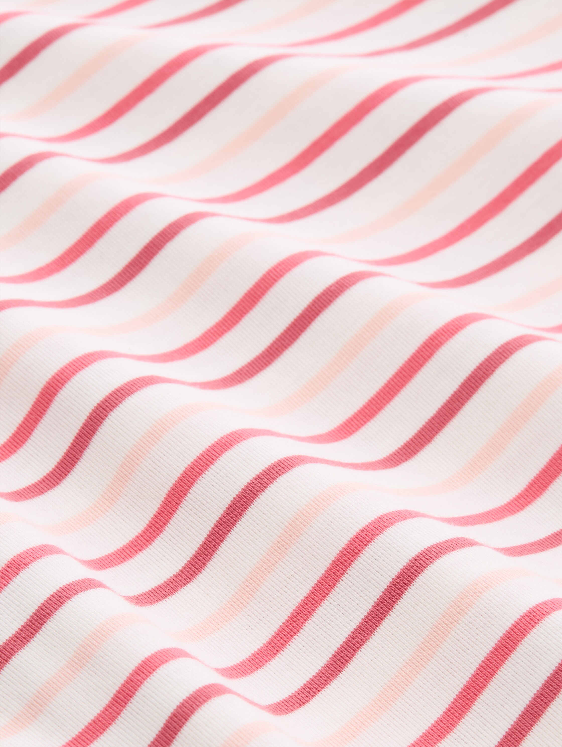 Long-sleeved shirt with striped pattern - red stripe - Material view