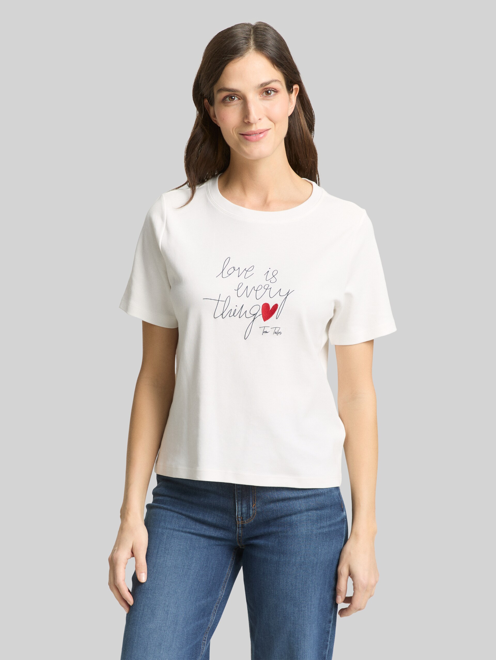 T-Shirt aus Baumwolle - Whisper White - Ausschnitt Model-Vorderansicht