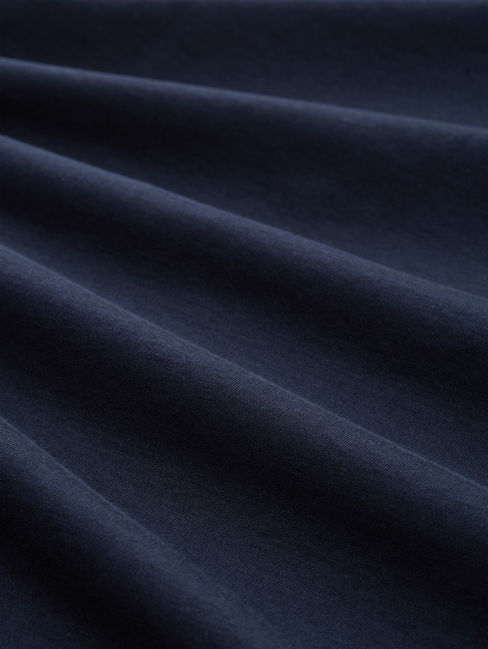 T-Shirt aus Baumwolle - sky captain blue - Material-Ansicht