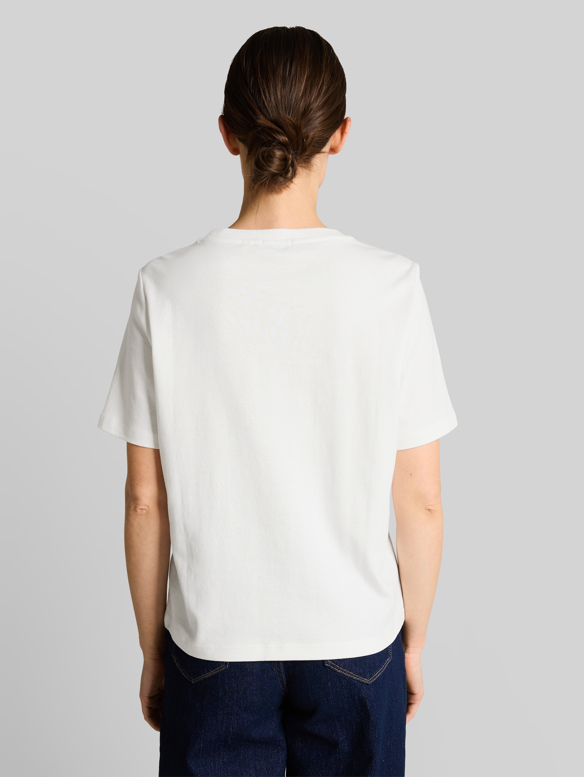 T-shirt en coton - off white 3 - Découpe Vue arrière du modèle