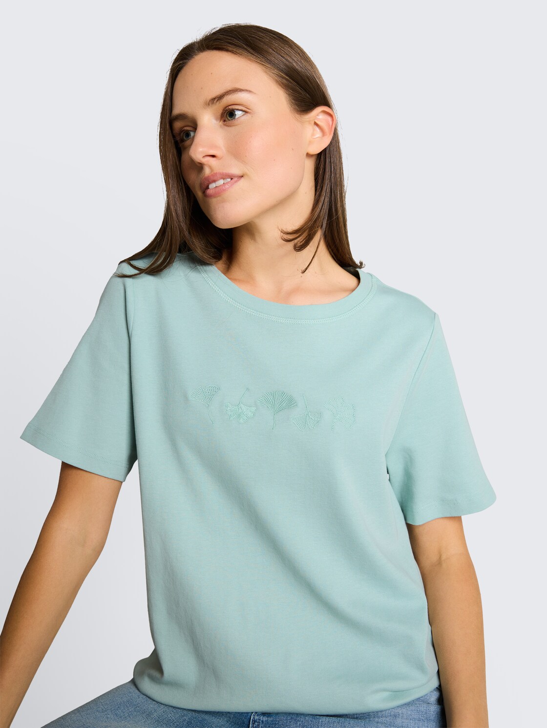 Cotton T-shirt - light blue green - Detail model view