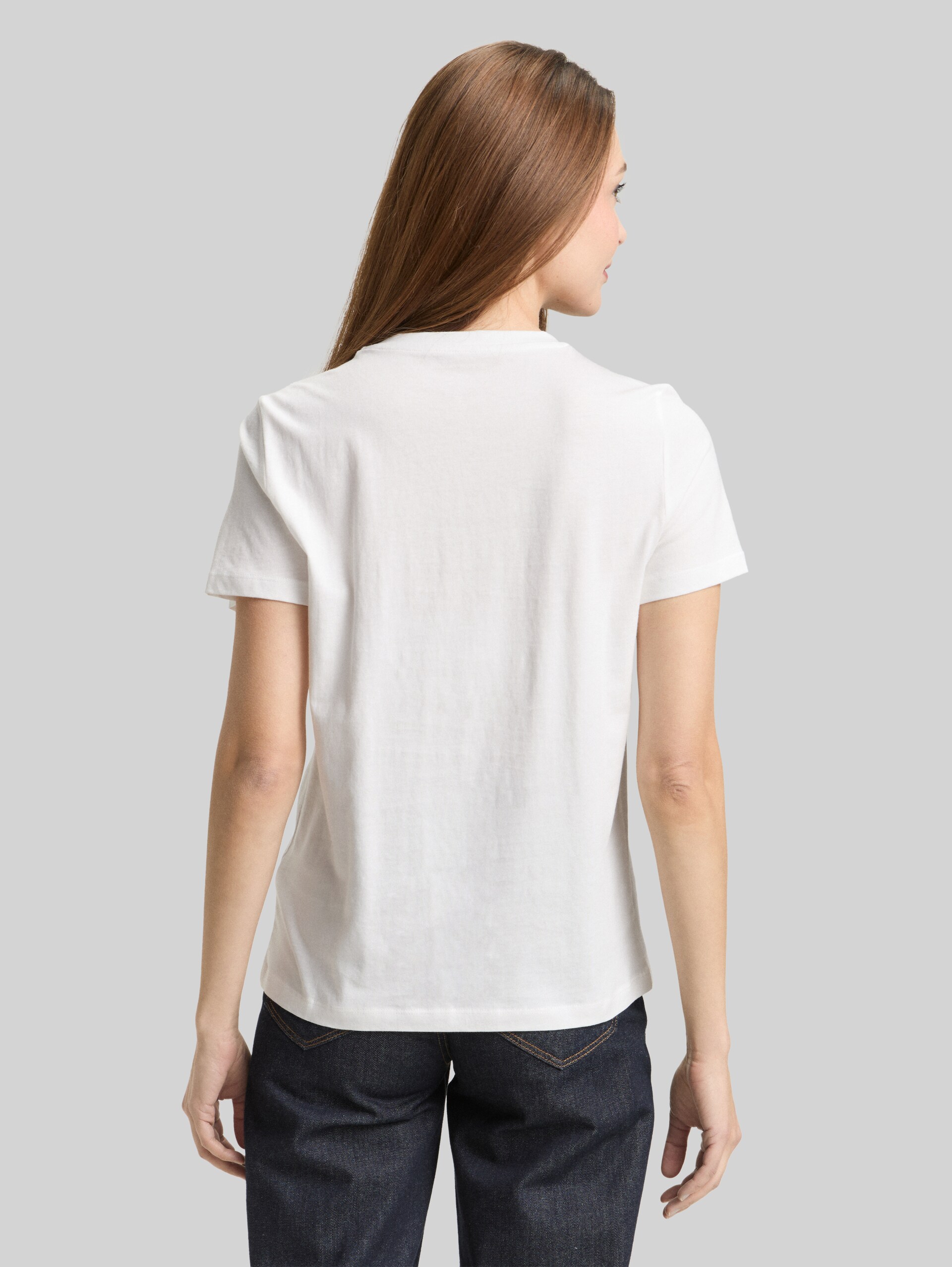 T-shirt with logo print - Whisper White - Neckline model-back view